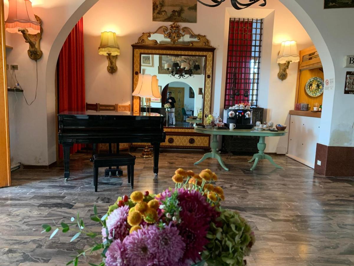 Hotel Ficocle 3*